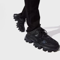 PONCE BLACK -Stevemadden SM 2023 APRIL LEGS DOWN 12 PONCE 1078 CROPPED