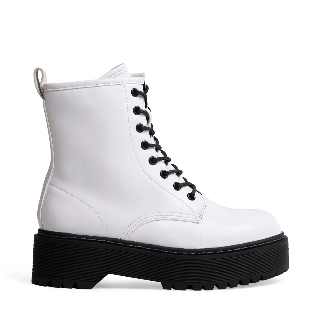 BETTYY WHITE 3 BETTYY WHITE