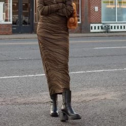 FANTSIE BLACK LEATHER -Stevemadden aprillockhart